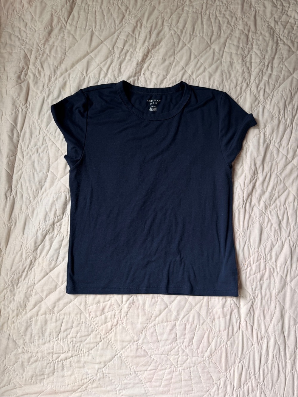 American Eagle Outfitters Navy Short Sleeve Crewneck Tee